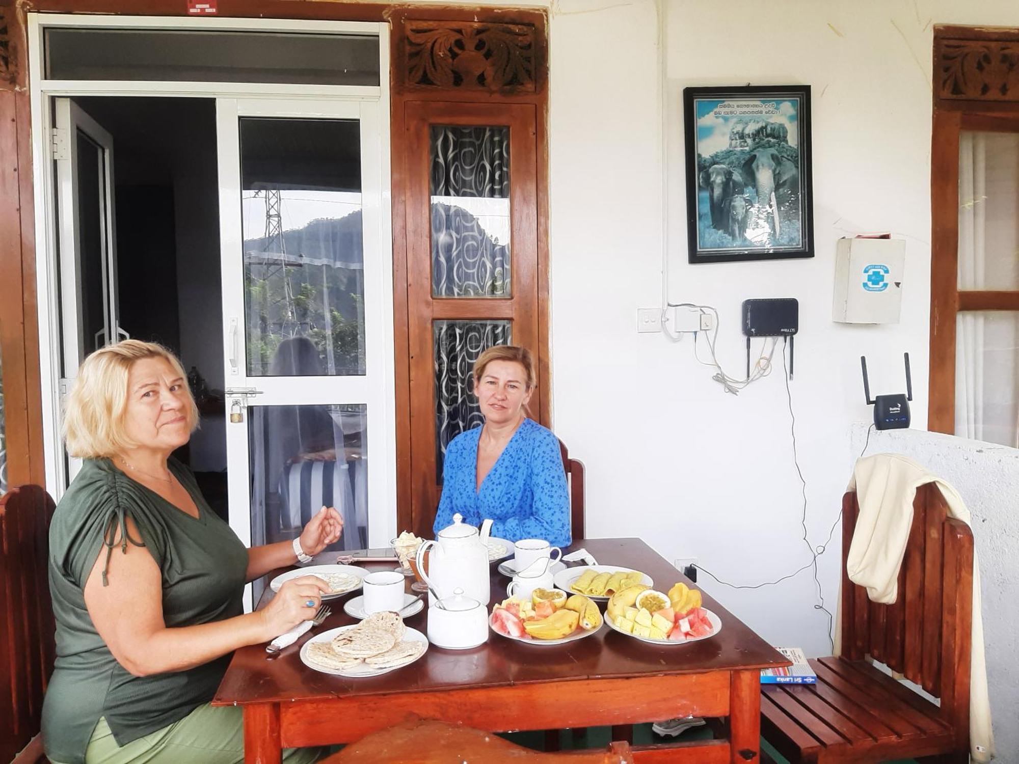 Welcome Homestay Элла Экстерьер фото